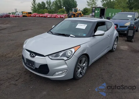 2017 Hyundai Veloster Value Edition z USA, uszkodzony, nr VIN KMHTC6AD6HU322778